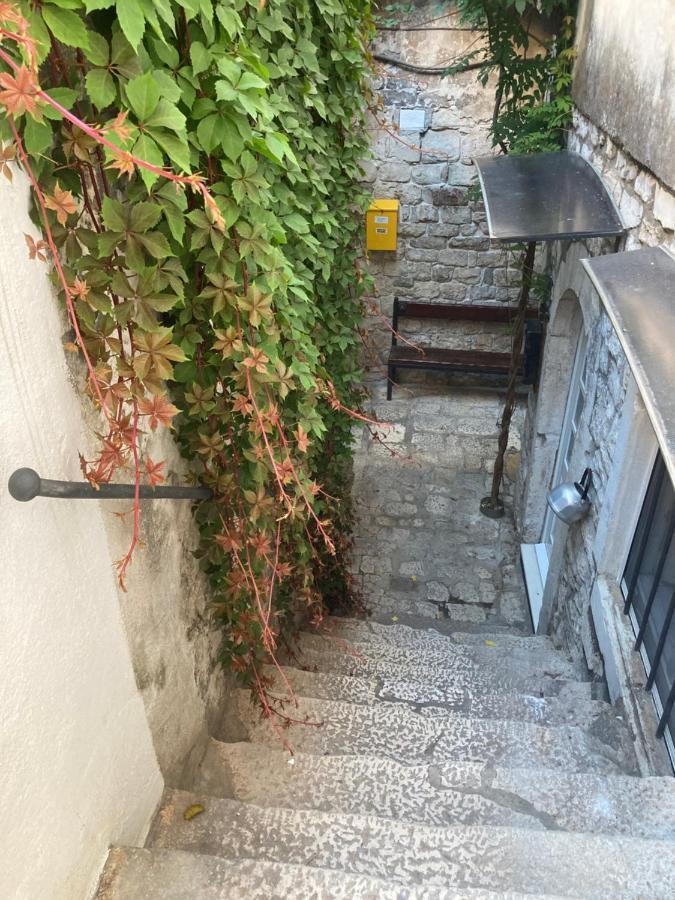 Dragazzo Apartment Trogir Exterior photo
